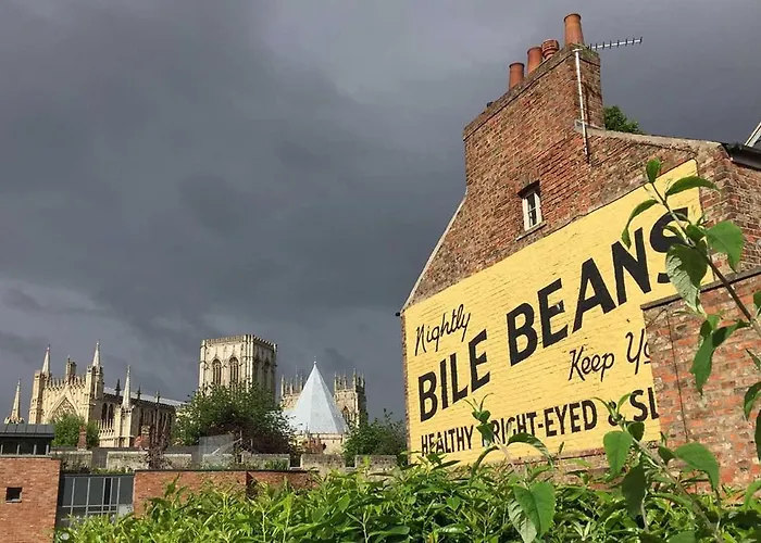 7 Monk Bar Court ヨーク